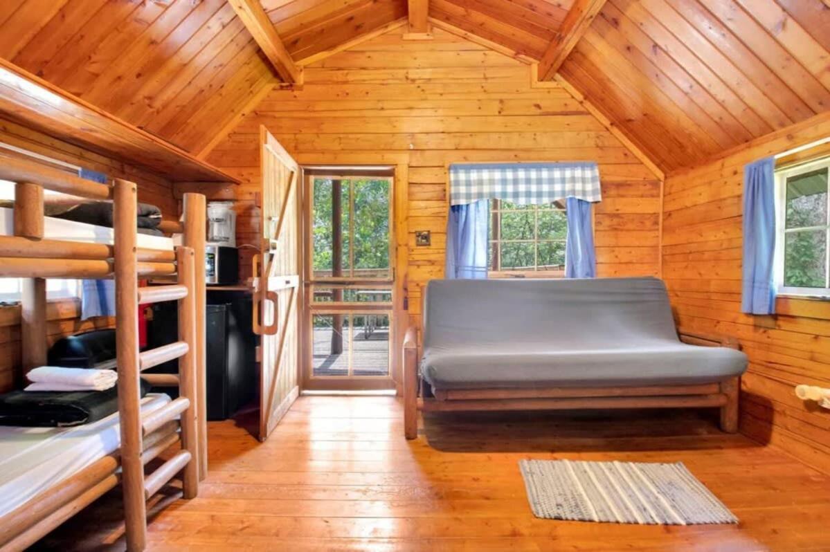Secluded Rustic Cabin With Views Bloomington Exterior photo